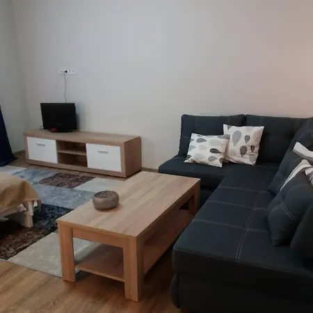 Skelnaia Lejlighed *